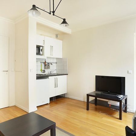 Pick A Flat'S Apartments In Batignolles - Rue Biot Párizs Kültér fotó
