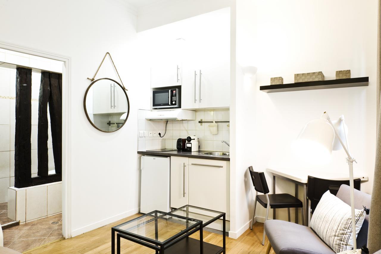 Pick A Flat'S Apartments In Batignolles - Rue Biot Párizs Kültér fotó
