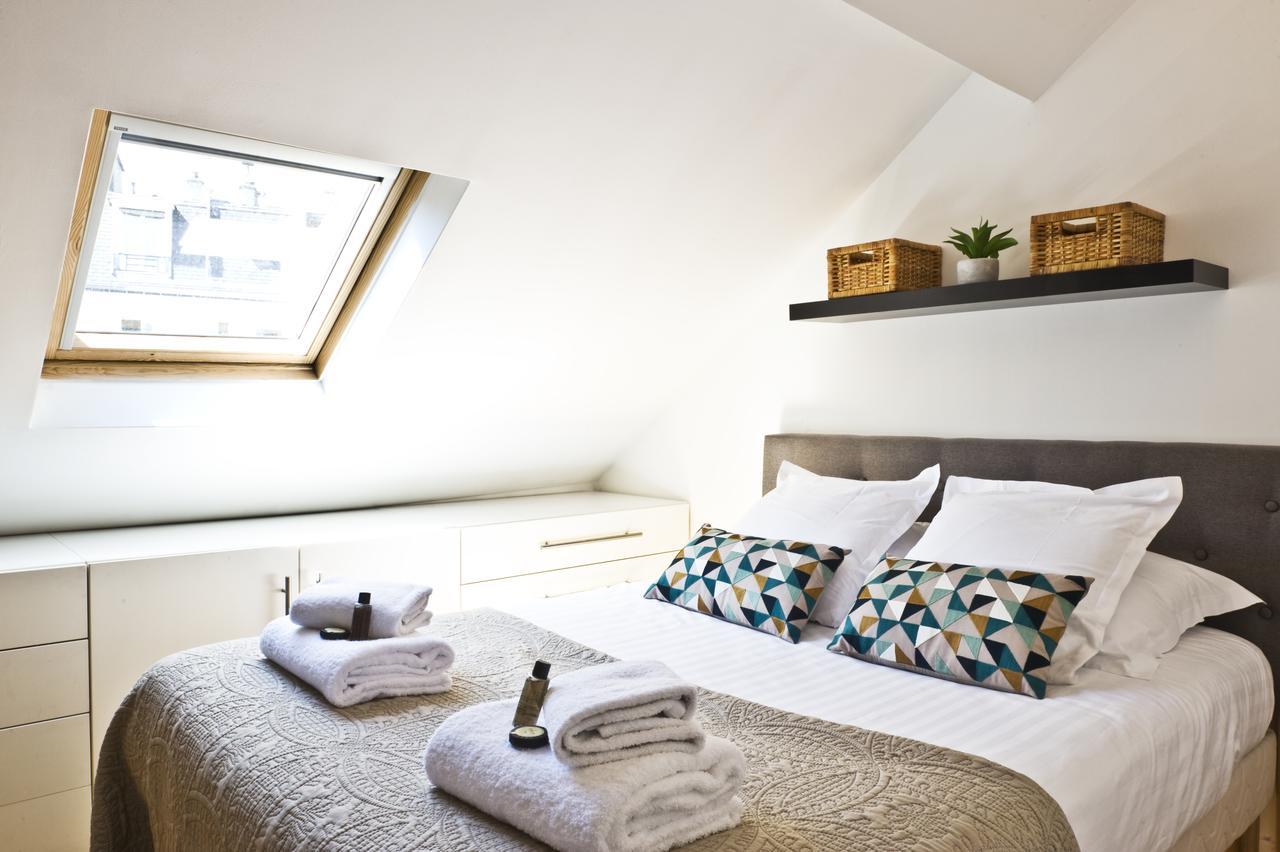 Pick A Flat'S Apartments In Batignolles - Rue Biot Párizs Kültér fotó