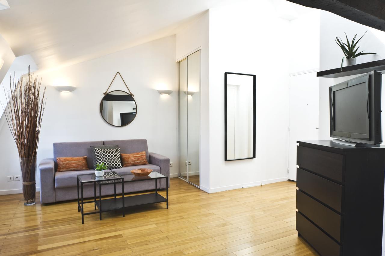 Pick A Flat'S Apartments In Batignolles - Rue Biot Párizs Kültér fotó