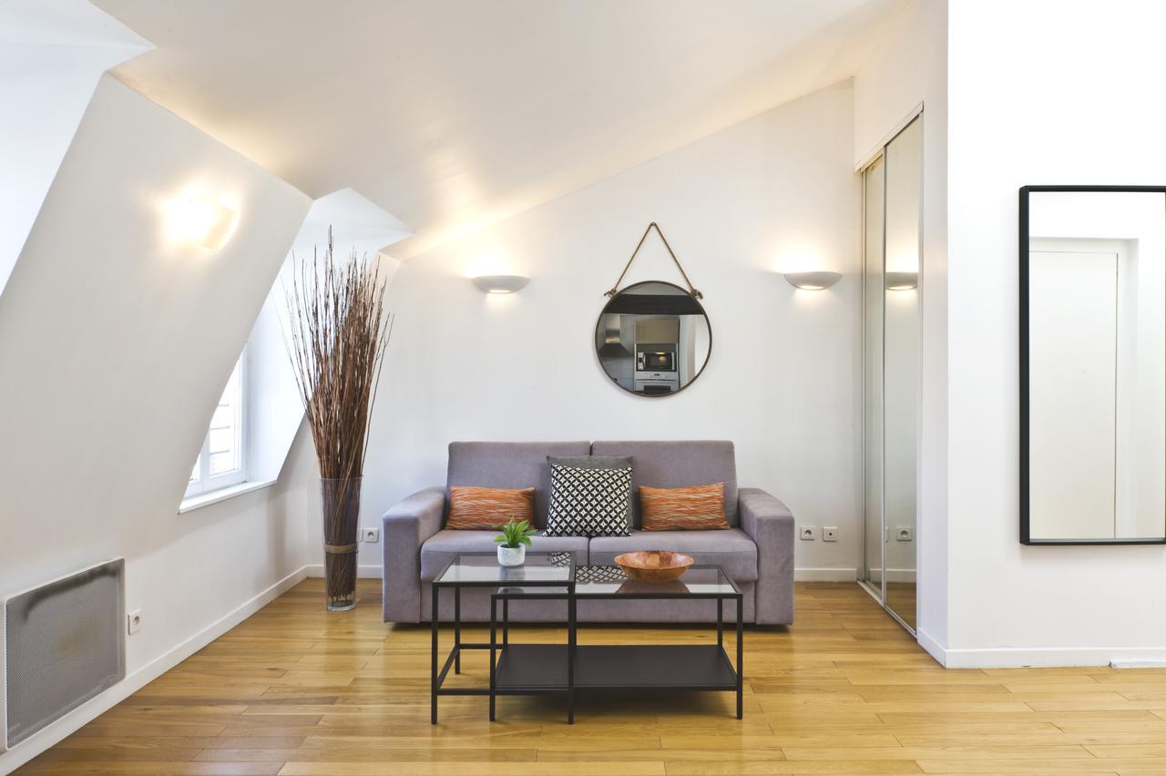 Pick A Flat'S Apartments In Batignolles - Rue Biot Párizs Kültér fotó