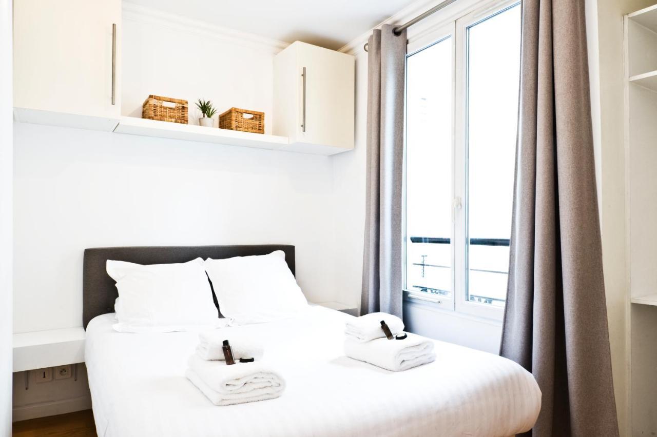 Pick A Flat'S Apartments In Batignolles - Rue Biot Párizs Szoba fotó