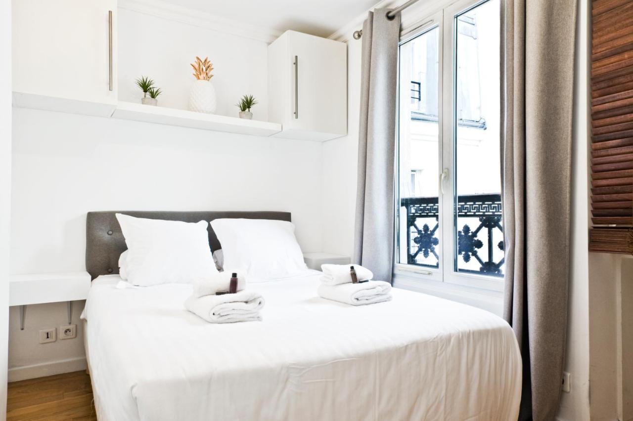 Pick A Flat'S Apartments In Batignolles - Rue Biot Párizs Kültér fotó