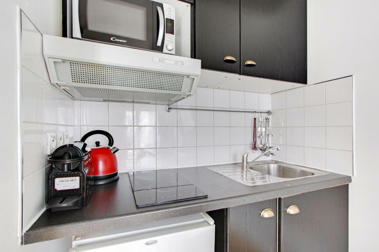 Pick A Flat'S Apartments In Batignolles - Rue Biot Párizs Kültér fotó