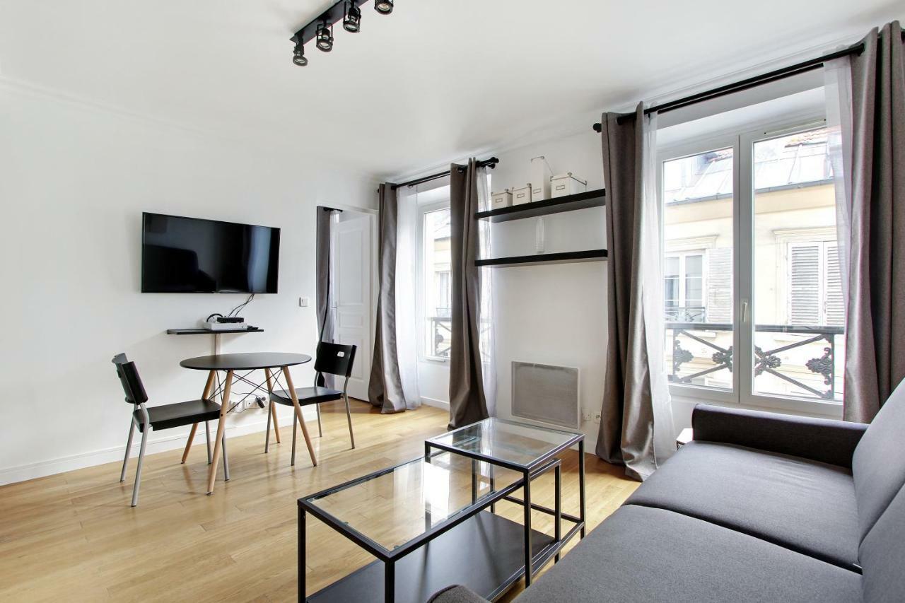 Pick A Flat'S Apartments In Batignolles - Rue Biot Párizs Kültér fotó