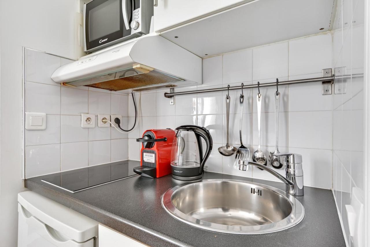 Pick A Flat'S Apartments In Batignolles - Rue Biot Párizs Kültér fotó
